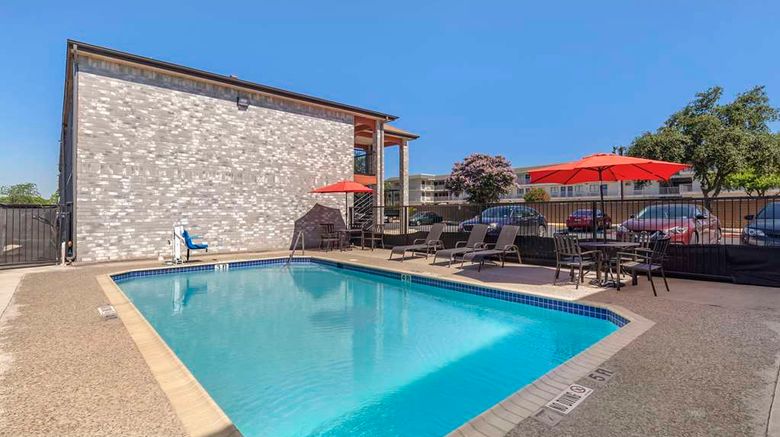 <b>Econo Lodge San Antonio/Near Seaworld Pool</b>. Images powered by <a href="https://iceportal.shijigroup.com/" title="IcePortal" target="_blank">IcePortal</a>.