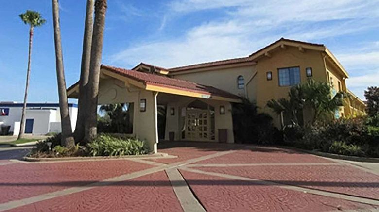 <b>Quality Inn Harlingen Exterior</b>. Images powered by <a href="https://iceportal.shijigroup.com/" title="IcePortal" target="_blank">IcePortal</a>.