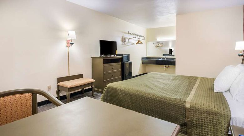 <b>Rodeway Inn of Ranger Room</b>. Images powered by <a href="https://iceportal.shijigroup.com/" title="IcePortal" target="_blank">IcePortal</a>.