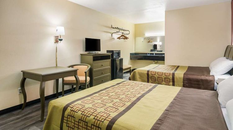 Rodeway Inn of Ranger Room