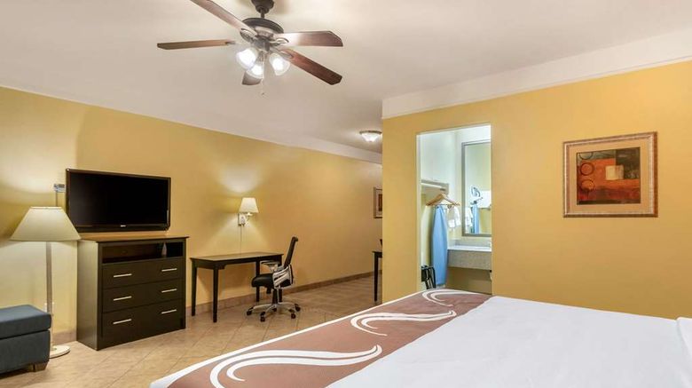 <b>Quality Inn & Suites Mercedes Suite</b>. Images powered by <a href="https://iceportal.shijigroup.com/" title="IcePortal" target="_blank">IcePortal</a>.