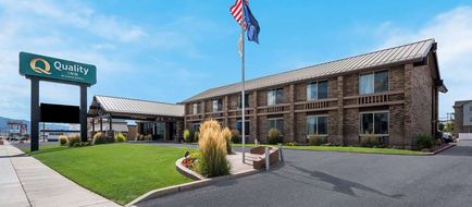 Quality Inn Exterior