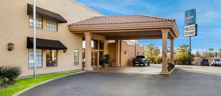 Clarion Suites St George Exterior