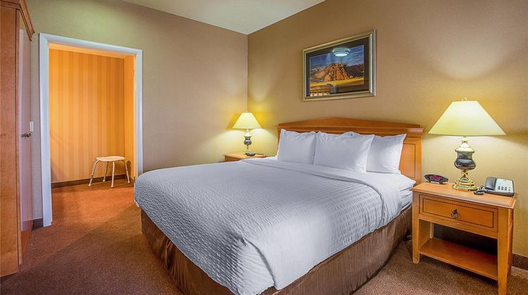 Clarion Suites St George Room