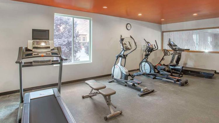 Quality Suites Health