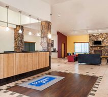 Rodeway Inn & Suites, Blanding Lobby