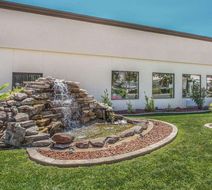 Econo Lodge Exterior