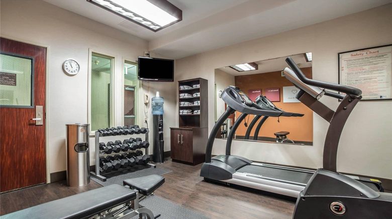 <b>Comfort Suites Airport Health</b>. Images powered by <a href="https://iceportal.shijigroup.com/" title="IcePortal" target="_blank">IcePortal</a>.