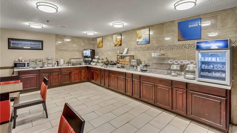 <b>Comfort Inn Murray-Salt Lake City South Restaurant</b>. Images powered by <a href="https://iceportal.shijigroup.com/" title="IcePortal" target="_blank">IcePortal</a>.