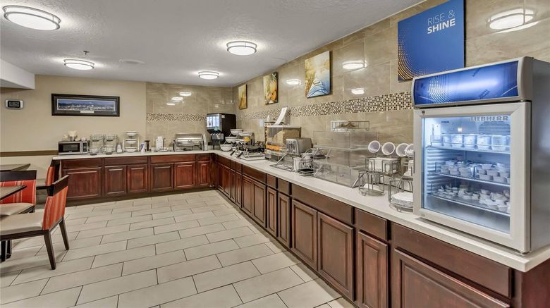<b>Comfort Inn Murray-Salt Lake City South Restaurant</b>. Images powered by <a href="https://iceportal.shijigroup.com/" title="IcePortal" target="_blank">IcePortal</a>.