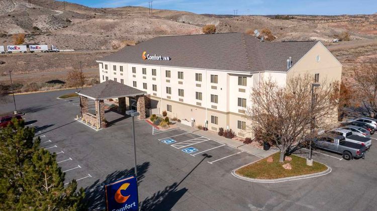 Comfort Inn Exterior
