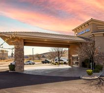 Comfort Inn Exterior