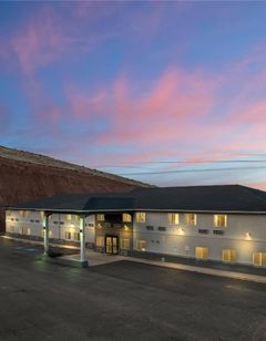 Quality Inn & Suites Salina