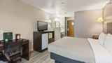 Quality Inn & Suites Salina Room