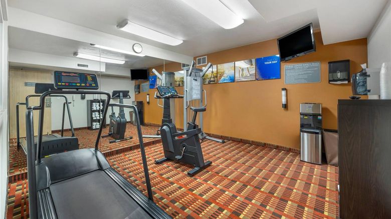 <b>Comfort Inn & Suites Health</b>. Images powered by <a href="https://iceportal.shijigroup.com/" title="IcePortal" target="_blank">IcePortal</a>.