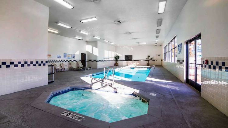 Quality Inn Draper Pool