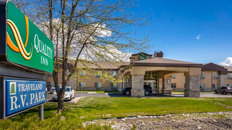 Quality Inn Exterior