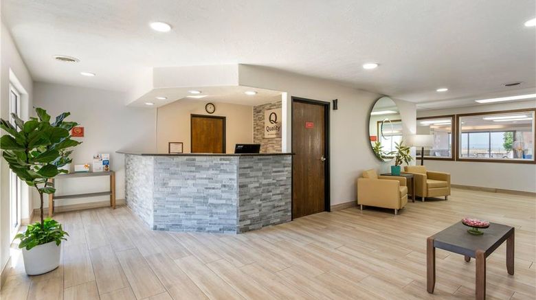 <b>Quality Inn & Suites Fillmore I-15 Lobby</b>. Images powered by <a href="https://iceportal.shijigroup.com/" title="IcePortal" target="_blank">IcePortal</a>.