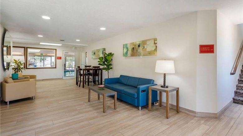 <b>Quality Inn & Suites Fillmore I-15 Lobby</b>. Images powered by <a href="https://iceportal.shijigroup.com/" title="IcePortal" target="_blank">IcePortal</a>.