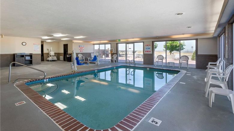 <b>Quality Inn & Suites Fillmore I-15 Pool</b>. Images powered by <a href="https://iceportal.shijigroup.com/" title="IcePortal" target="_blank">IcePortal</a>.