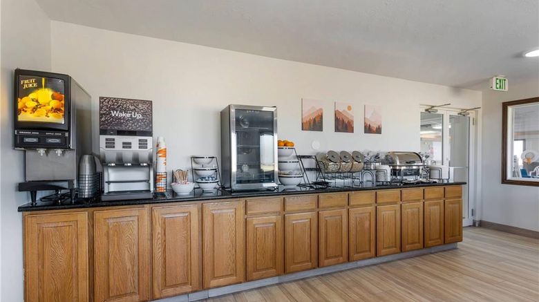 <b>Quality Inn & Suites Fillmore I-15 Restaurant</b>. Images powered by <a href="https://iceportal.shijigroup.com/" title="IcePortal" target="_blank">IcePortal</a>.