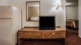 <b>Rodeway Inn Room</b>. Images powered by <a href="https://iceportal.shijigroup.com/" title="IcePortal" target="_blank">IcePortal</a>.