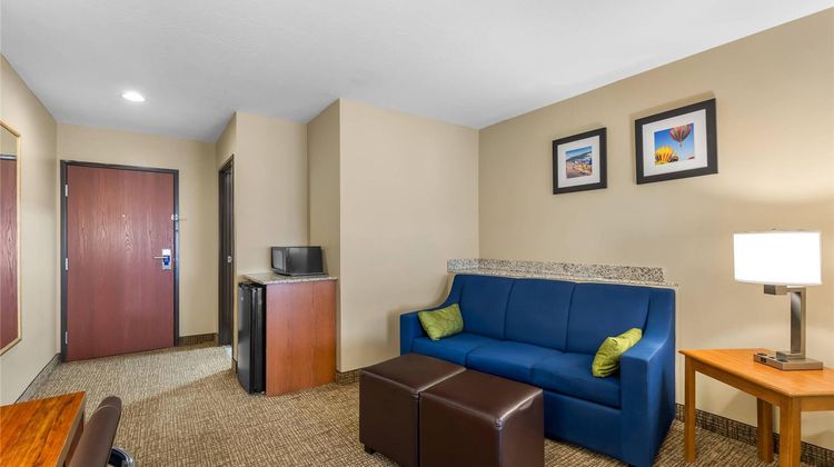Comfort Inn Suite