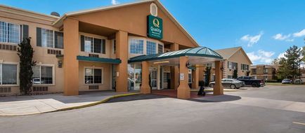 Quality Inn & Stes Exterior