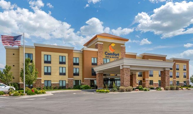 Comfort Inn & Suites Tooele Exterior
