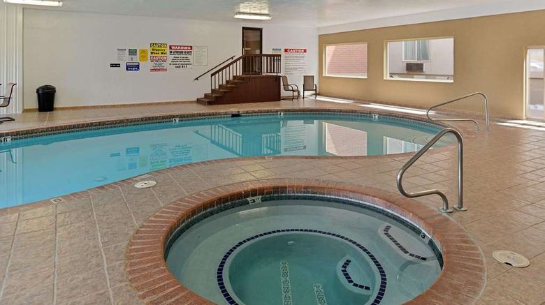<b>Quality Inn Vernal Pool</b>. Images powered by <a href="https://iceportal.shijigroup.com/" title="IcePortal" target="_blank">IcePortal</a>.
