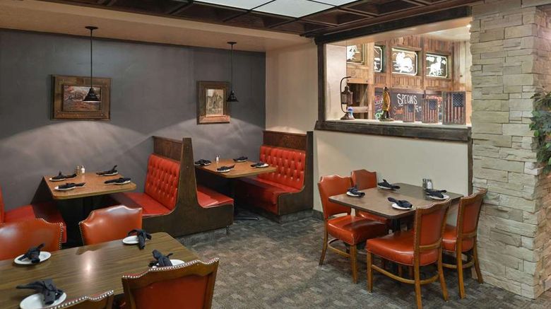 <b>Quality Inn Vernal Restaurant</b>. Images powered by <a href="https://iceportal.shijigroup.com/" title="IcePortal" target="_blank">IcePortal</a>.