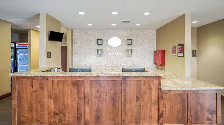 <b>Comfort Suites Moab Near Arches National Park Lobby</b>. Images powered by <a href="https://iceportal.shijigroup.com/" title="IcePortal" target="_blank">IcePortal</a>.