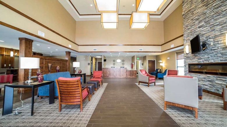 <b>Comfort Suites Moab Near Arches National Park Lobby</b>. Images powered by <a href="https://iceportal.shijigroup.com/" title="IcePortal" target="_blank">IcePortal</a>.