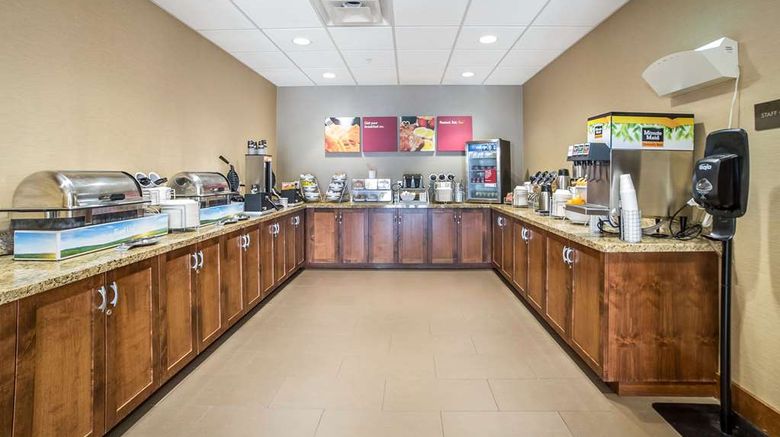 <b>Comfort Suites Moab Near Arches National Park Restaurant</b>. Images powered by <a href="https://iceportal.shijigroup.com/" title="IcePortal" target="_blank">IcePortal</a>.