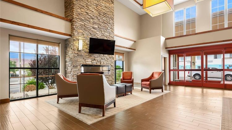 Comfort Suites Moab Near Arches National Park Lobby