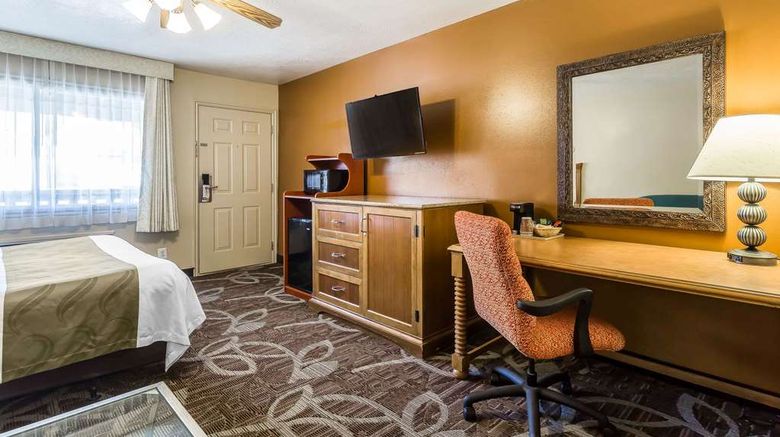 <b>Quality Inn Bryce Canyon Room</b>. Images powered by <a href="https://iceportal.shijigroup.com/" title="IcePortal" target="_blank">IcePortal</a>.