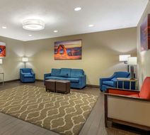 Comfort Inn Saint George North Lobby