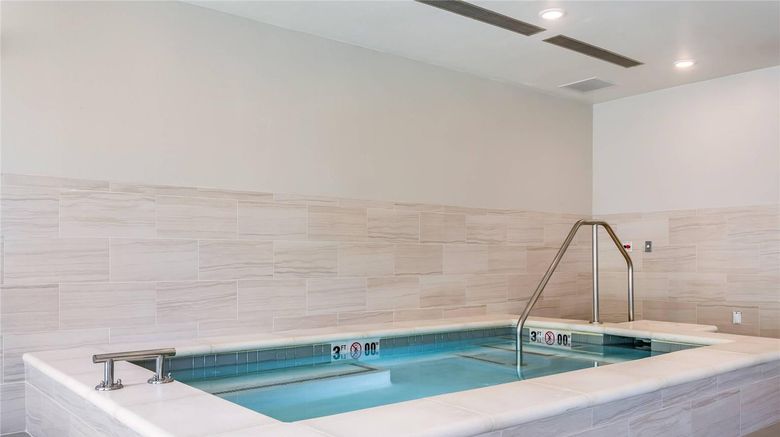 <b>Comfort Inn & Suites Salt Lake Airport Pool</b>. Images powered by <a href="https://iceportal.shijigroup.com/" title="IcePortal" target="_blank">IcePortal</a>.