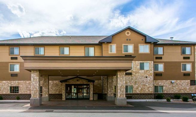 Comfort Inn Ballard Exterior