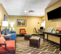 Comfort Inn Ballard Lobby