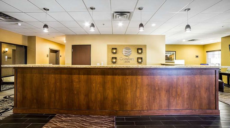 <b>Comfort Inn Ballard Lobby</b>. Images powered by <a href="https://iceportal.shijigroup.com/" title="IcePortal" target="_blank">IcePortal</a>.
