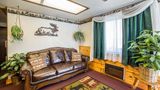 <b>Rodeway Inn Lobby</b>. Images powered by <a href="https://iceportal.shijigroup.com/" title="IcePortal" target="_blank">IcePortal</a>.