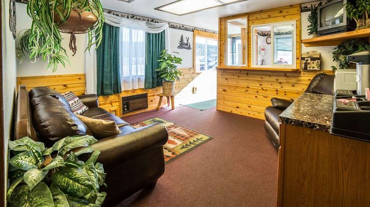 Rodeway Inn Lobby