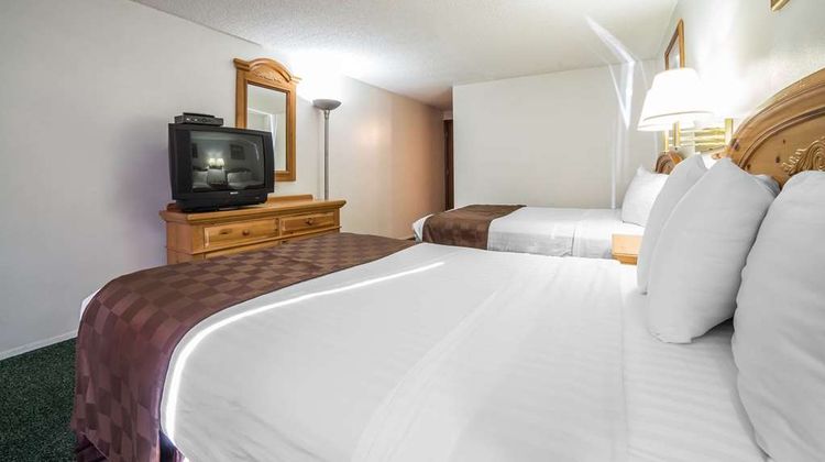 Rodeway Inn Room