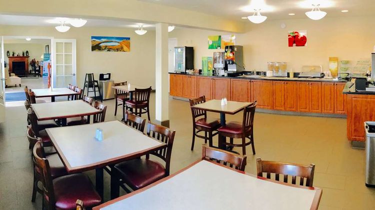 Quality Inn, Price Restaurant