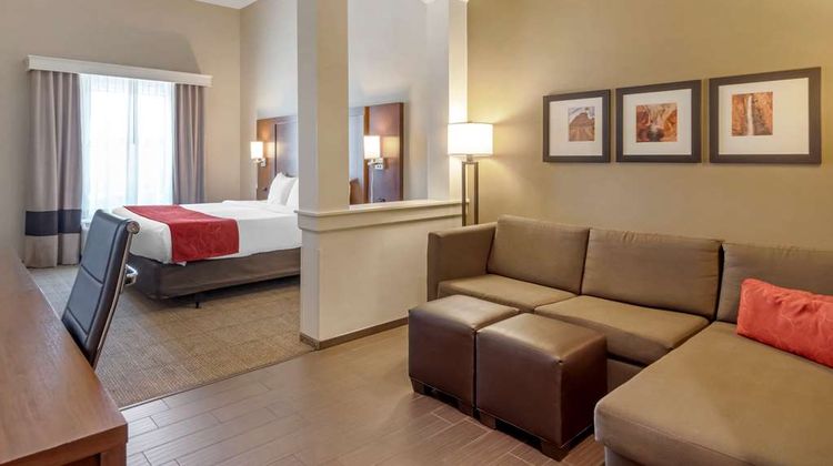 Comfort Suites St George Suite