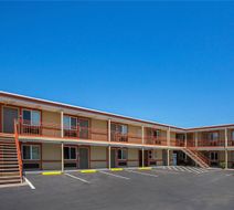 Econo Lodge in Hurricane Exterior