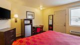Econo Lodge in Hurricane Room