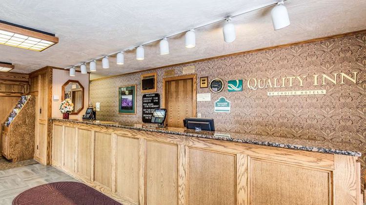 Quality Inn Lobby