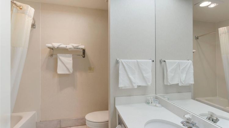 Quality Inn Room